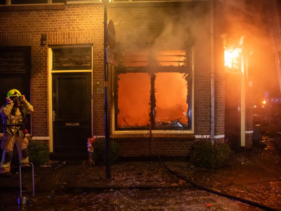 Drie Gewonden Bij Grote Brand Na Vergisaanslag Wilhelminastraat ...